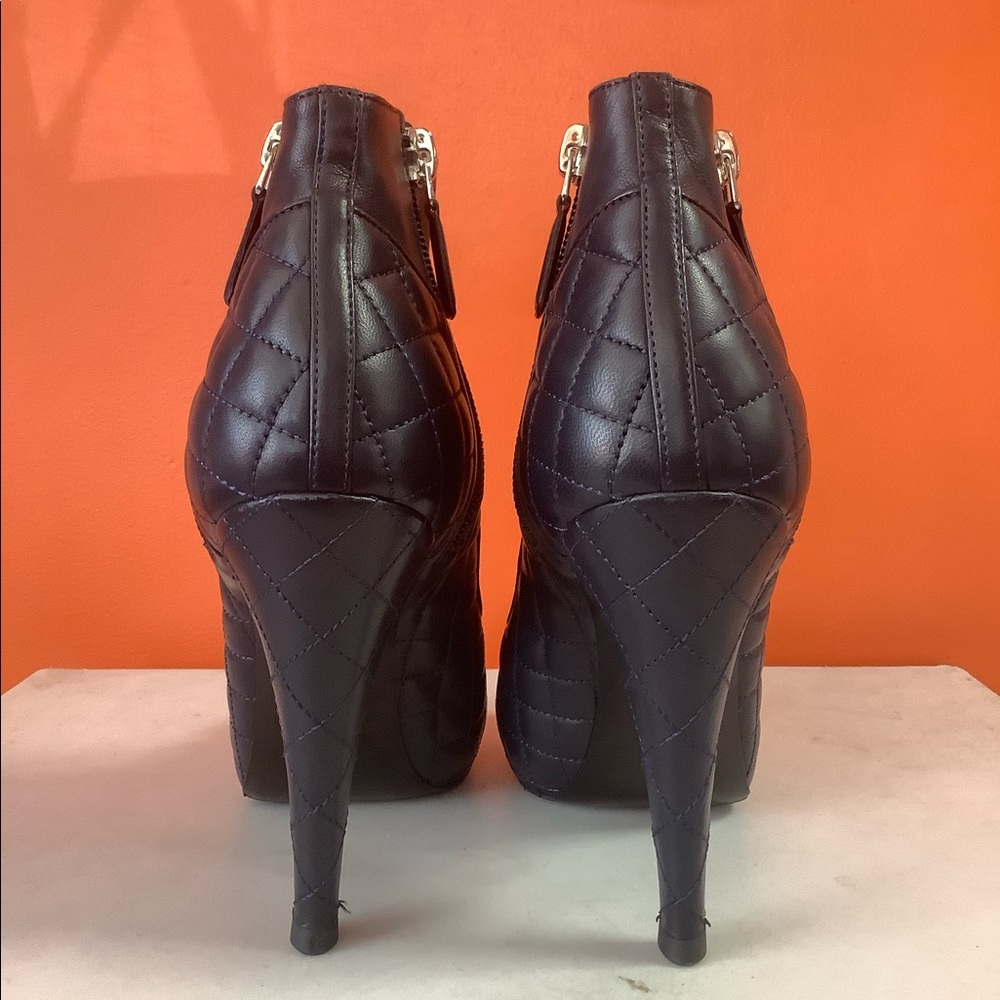 Chanel Quilted Leather Bicolor Ankle Boots - Picture 7 of 15